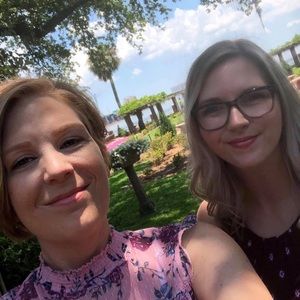 Meet your Posher, Katrina